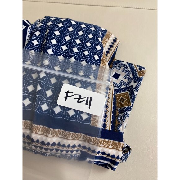 SOLD💙Cocomo Top Women Size Large Blue White Geometric Blouse Stretch 3/4 Sleeves - Picture 7 of 16